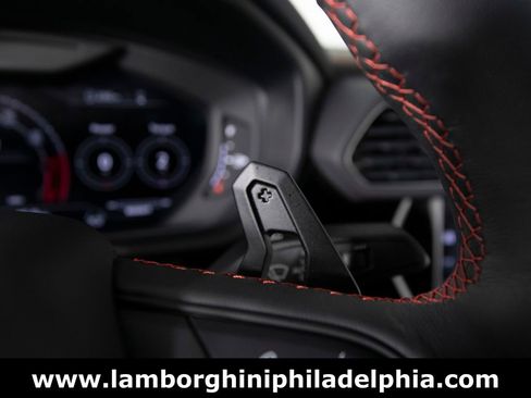 Used 2024 Lamborghini Urus S AWD/4WD image 19