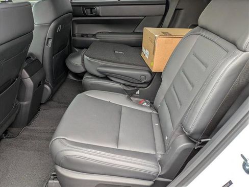 New 2026 Hyundai Santa Fe Calligraphy image 15