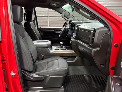 Used 2022 Chevrolet Silverado 1500 RST w/ Z71 Off-Road Package image 18