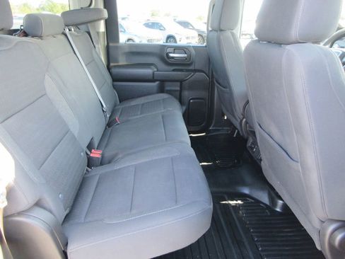 Used 2024 GMC Sierra 2500 Pro w/ Convenience Package image 21