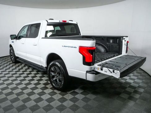 Used 2024 Ford F150 Lightning Flash AWD/4WD image 32