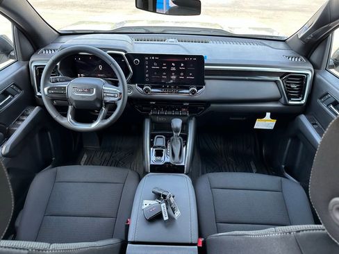 New 2026 GMC Canyon Elevation w/ Technology Package RWD image 19