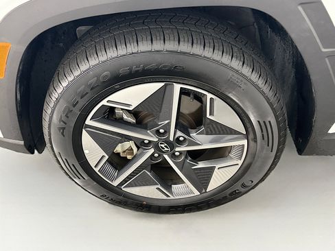 Used 2025 Hyundai Tucson SEL AWD/4WD image 11