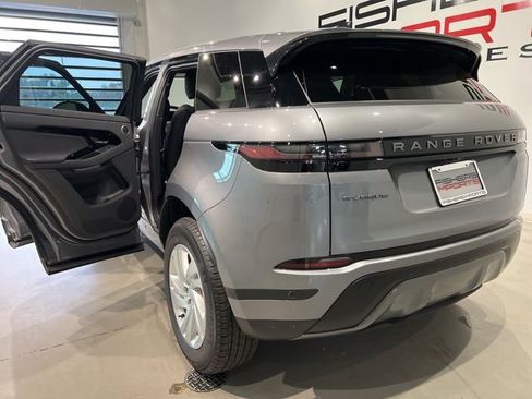 Used 2025 Land Rover Range Rover Evoque S image 60