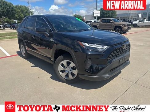 Used 2024 Toyota RAV4 LE FWD image 1