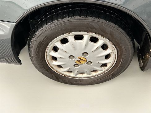 Used 1996 Honda Accord EX image 11