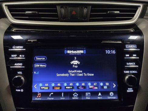 Used 2018 Nissan Murano S image 25