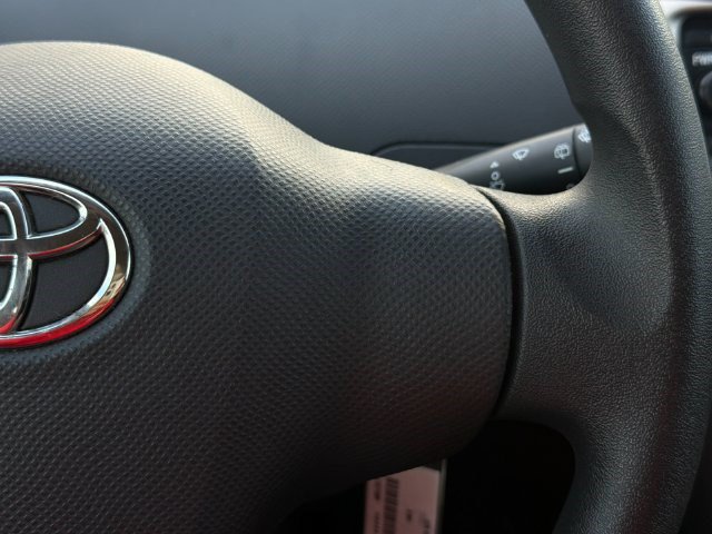 Used 2011 Toyota Yaris 2-Door Hatchback w/ Convenience Pkg FWD image 21