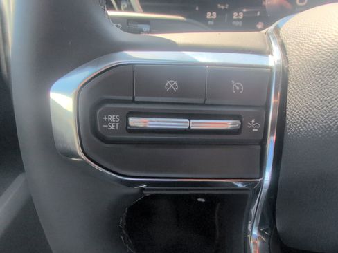 New 2026 GMC Canyon Elevation image 16