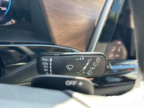 New 2026 Volkswagen Atlas SE image 30