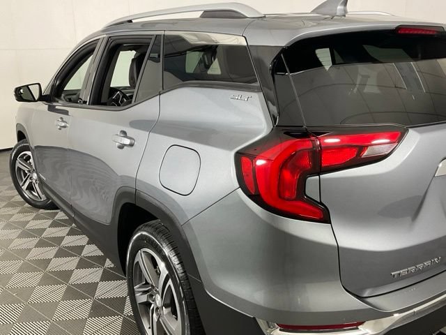 Used 2020 GMC Terrain SLT w/ LPO, Floor Liner Package FWD image 34