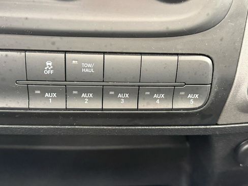 Used 2017 RAM 2500 Tradesman w/ Snow Chief Group image 15