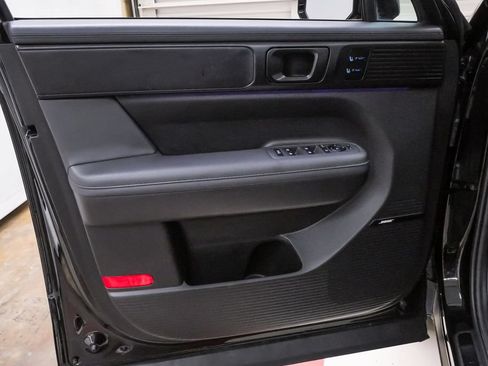 Certified 2025 Hyundai Santa Fe Calligraphy FWD image 26