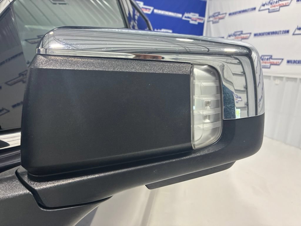 Used 2025 GMC Sierra 1500 SLT AWD/4WD image 14