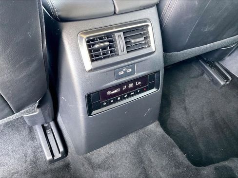 Used 2025 MAZDA CX-90 3.3 Turbo w/ Preferred Package image 28