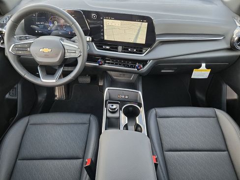 New 2026 Chevrolet Equinox LT w/ Convenience Package II image 27