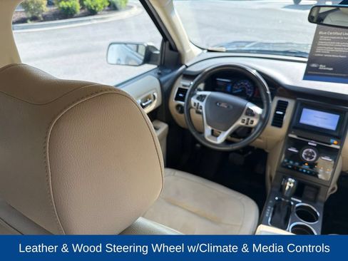 Certified 2019 Ford Flex Limited FWD image 18