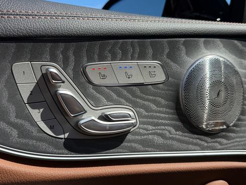 Used 2023 Mercedes-Benz E 450 4MATIC Cabriolet image 30