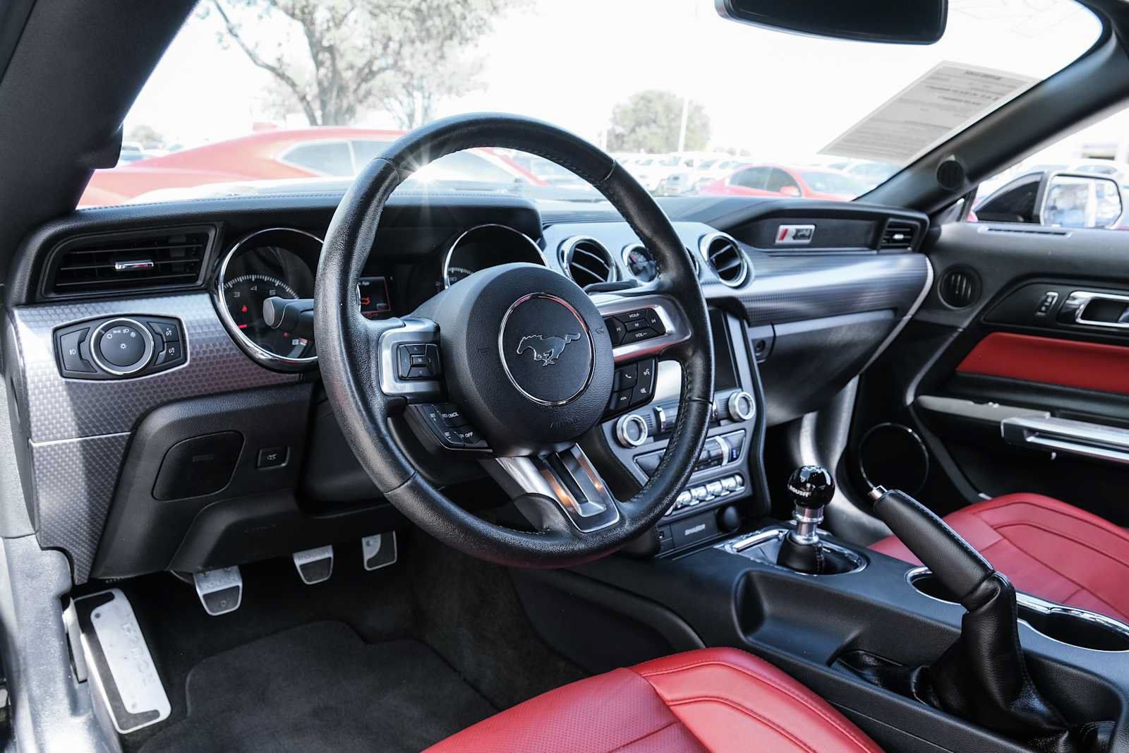 Used 2016 Ford Mustang GT Premium w/ GT Performance Package RWD image 24