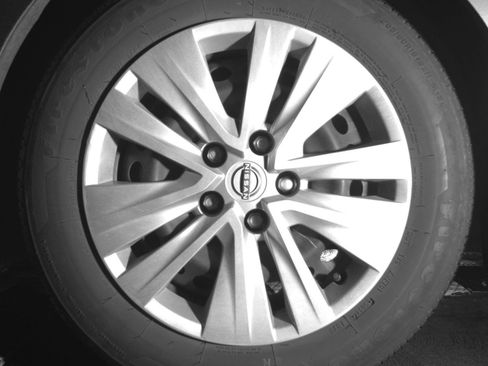 Used 2025 Nissan Sentra S FWD image 15