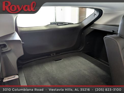 Used 2024 Chevrolet Trax LT w/ Driver Confidence Package image 11