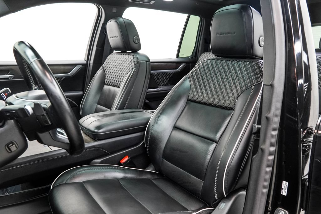 Used 2024 GMC Acadia Denali w/ LPO, Floor Liner Package AWD/4WD image 15