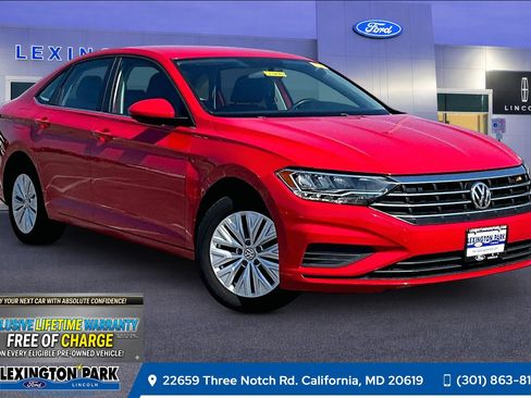Used 2019 Volkswagen Jetta image 1