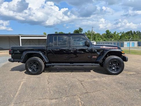 Used 2022 Jeep Gladiator Mojave w/ LED Lighting Group AWD/4WD image 3