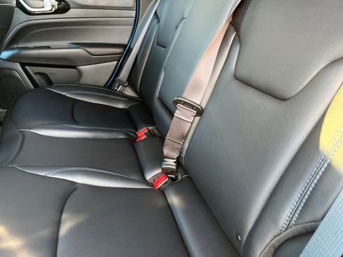 New 2026 Jeep Compass Limited image 20