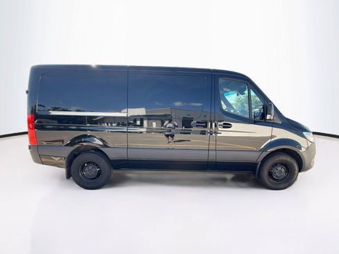 Used 2026 Mercedes-Benz Sprinter 2500 image 16