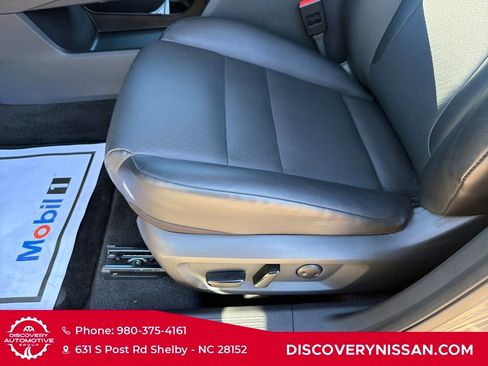 Certified 2025 Nissan Rogue SV w/ SV Premium Package image 13