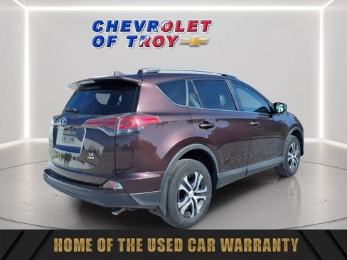Used 2016 Toyota RAV4 LE AWD/4WD image 9