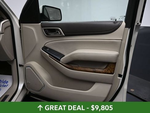 Used 2015 GMC Yukon XL Denali w/ Premium Package AWD/4WD image 18