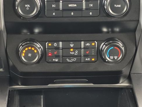 Used 2020 Ford F150 XLT w/ Equipment Group 302A Luxury RWD image 27
