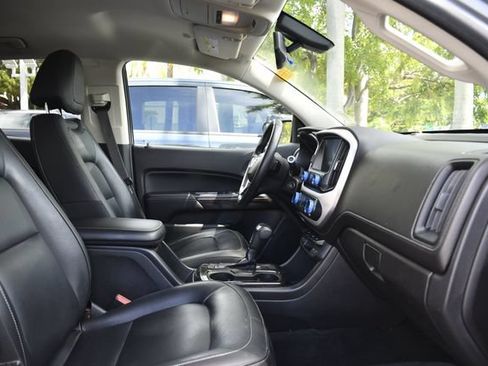 Used 2018 GMC Canyon SLT w/ Trailering Package RWD image 26