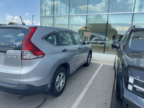 Used 2014 Honda CR-V LX image 3