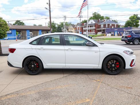 Certified 2025 Volkswagen Jetta GLI Autobahn w/ GLI Black Package FWD image 6
