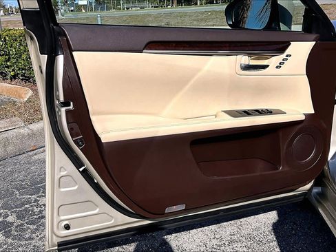 Used 2017 Lexus ES 350 image 26