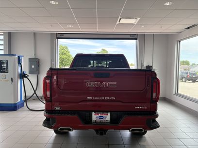 Used 2023 GMC Sierra 1500 AT4 w/ AT4 Premium Package