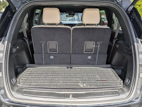 Used 2025 Jeep Grand Cherokee L Limited w/ Black Appearance Package image 12