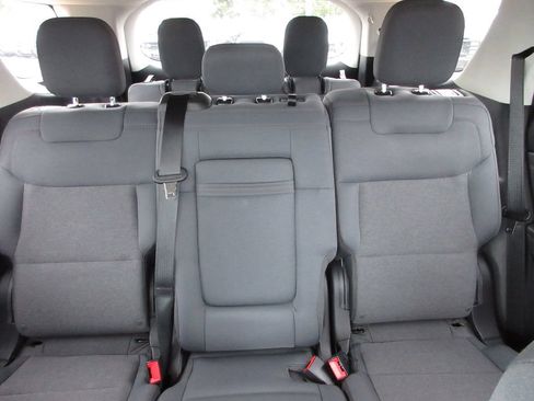 Used 2026 Ford Explorer Active RWD image 25