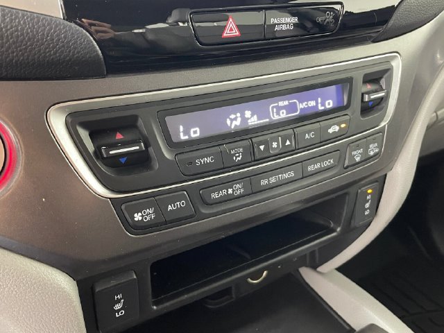 Used 2017 Honda Pilot EX-L image 9