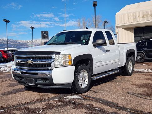 Used 2010 Chevrolet Silverado 1500 LT w/ Power Pack Plus image 3