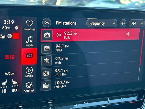 Used 2024 Volkswagen ID.4 2WD image 17