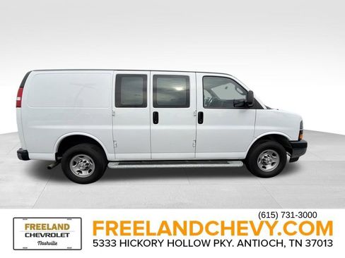 Used 2023 Chevrolet Express 2500 w/ Driver Convenience Package image 2