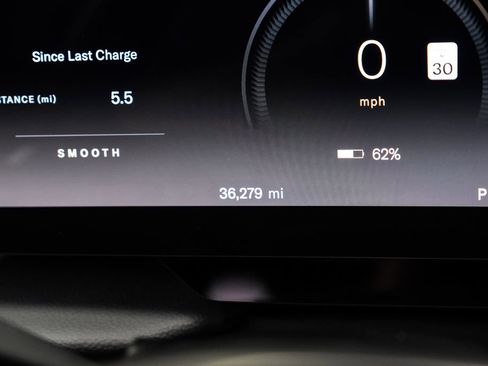 Used 2024 Lucid Air Touring AWD/4WD image 22
