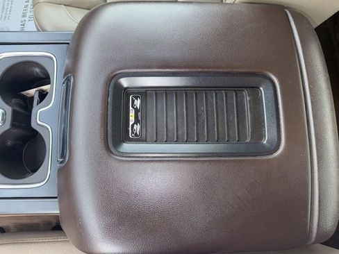 Used 2016 Chevrolet Silverado 2500 LTZ image 21