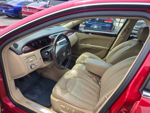 Used 2007 Buick Lucerne CXL w/ Luxury Package FWD image 4