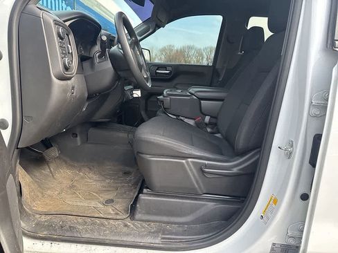 Used 2021 Chevrolet Silverado 1500 Custom image 10