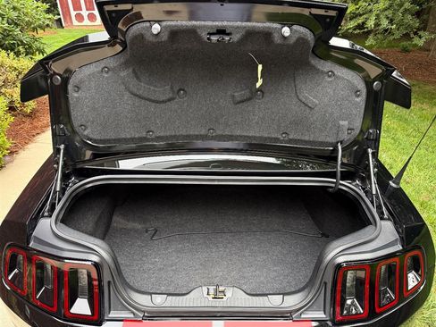 Used 2013 Ford Mustang Shelby GT500 RWD image 59